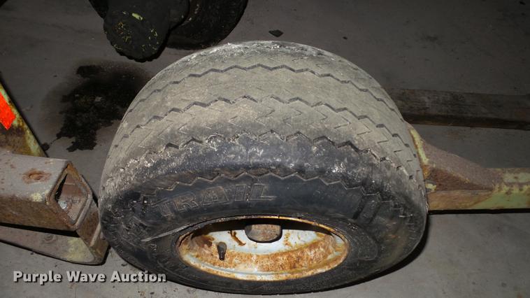 image for item DC5735 (2) Donkey B11 forklifts