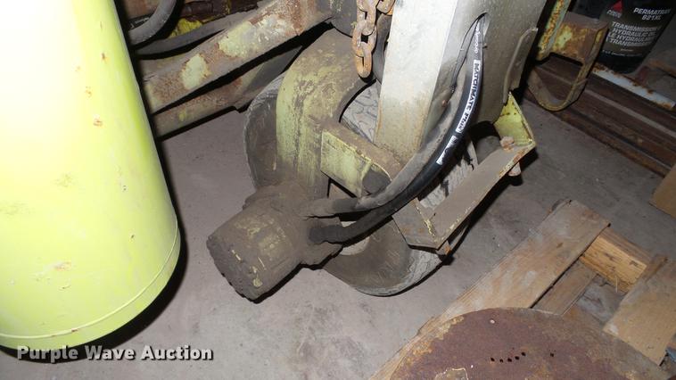 image for item DC5735 (2) Donkey B11 forklifts