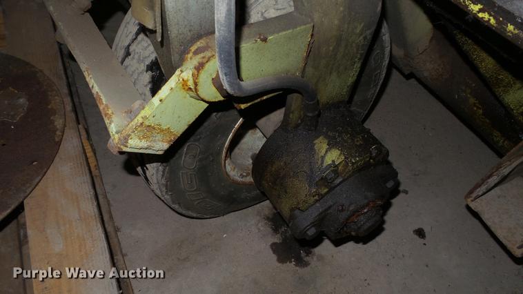 image for item DC5735 (2) Donkey B11 forklifts