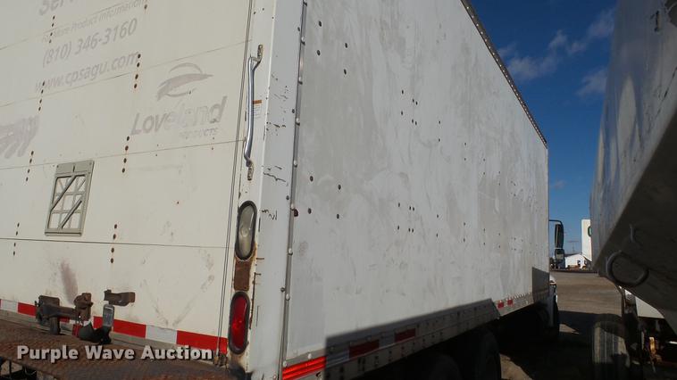 image for item DC5737 2005 International 4400 box truck