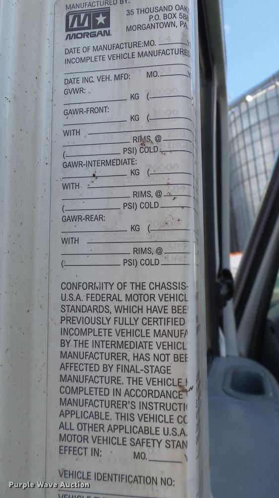 image for item DC5737 2005 International 4400 box truck