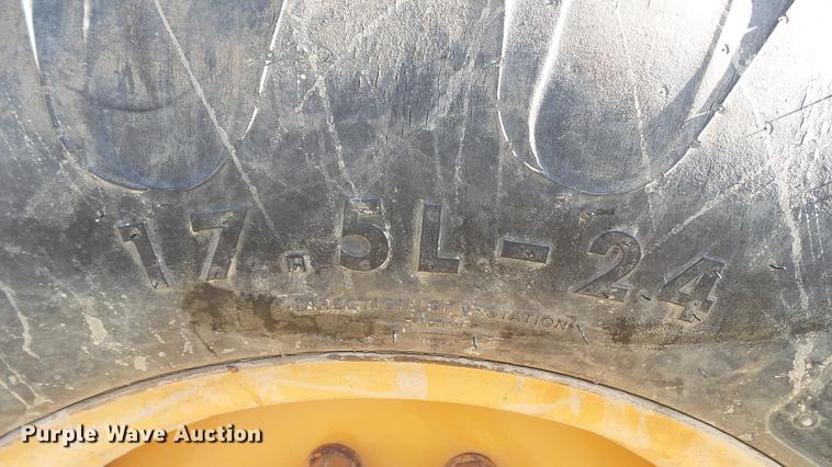 image for item DC5738 Case 570L XT industrial loader