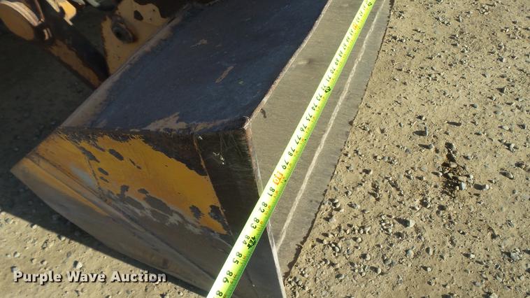 image for item DC5738 Case 570L XT industrial loader