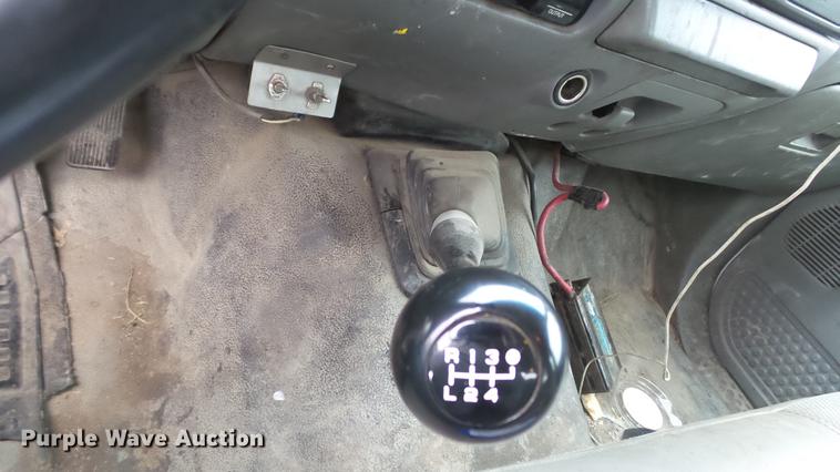 image for item DC5739 2007 Ford F350 Super Duty Crew Cab utility bed pickup truck