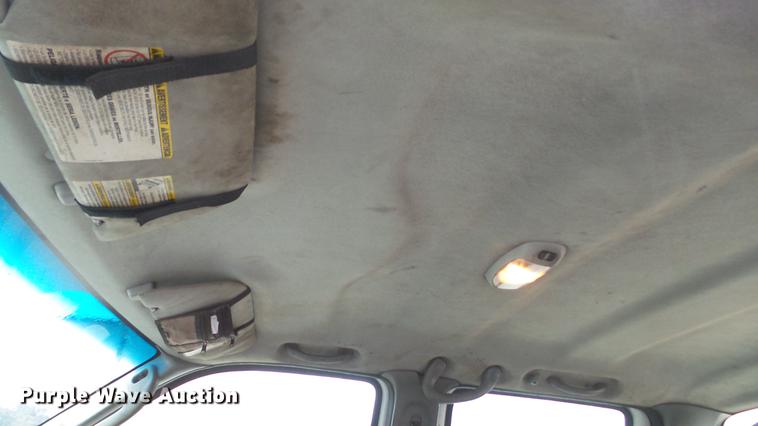 image for item DC5739 2007 Ford F350 Super Duty Crew Cab utility bed pickup truck