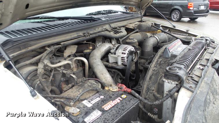 image for item DC5739 2007 Ford F350 Super Duty Crew Cab utility bed pickup truck