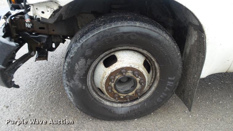 image for item DC5739 2007 Ford F350 Super Duty Crew Cab utility bed pickup truck