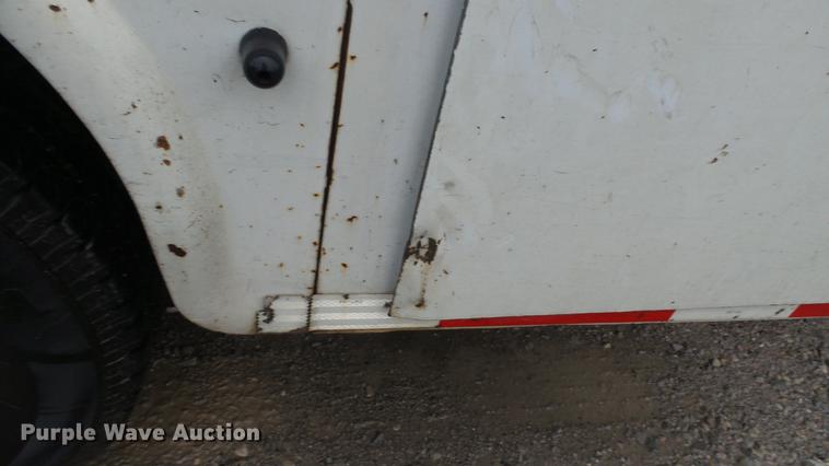 image for item DC5739 2007 Ford F350 Super Duty Crew Cab utility bed pickup truck