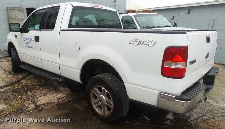 image for item DC5740 2006 Ford F150 SuperCab pickup truck