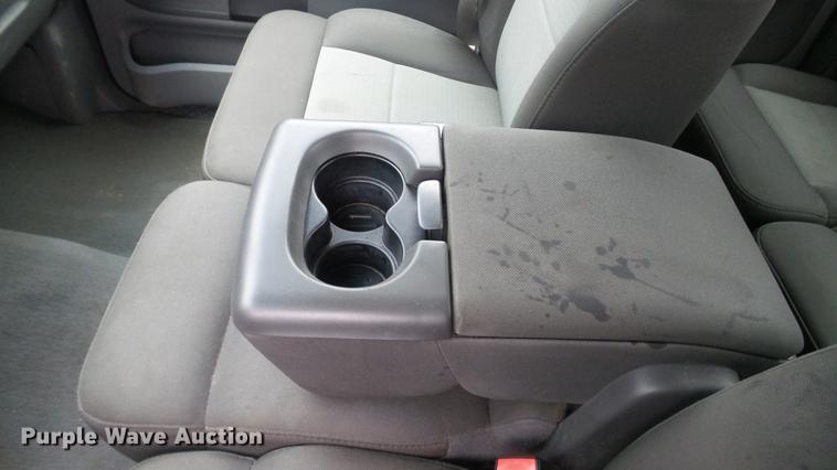 image for item DC5740 2006 Ford F150 SuperCab pickup truck