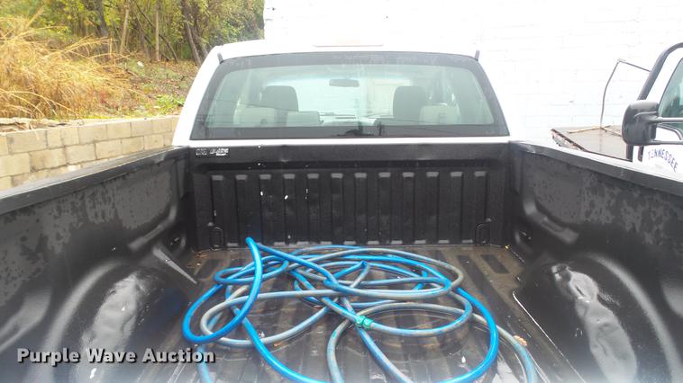 image for item DC5740 2006 Ford F150 SuperCab pickup truck