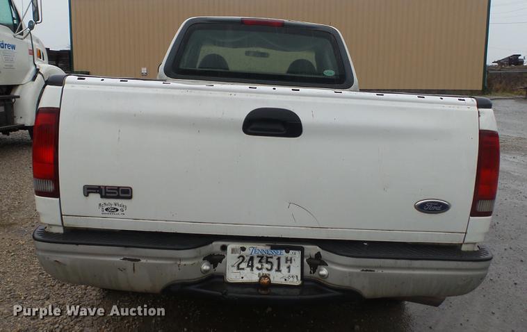 image for item DC5741 1999 Ford F150 SuperCab pickup truck