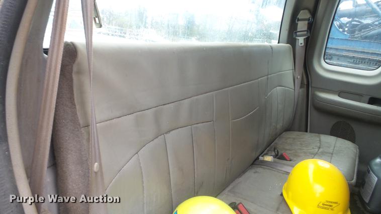 image for item DC5741 1999 Ford F150 SuperCab pickup truck