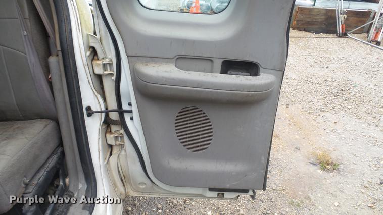 image for item DC5741 1999 Ford F150 SuperCab pickup truck