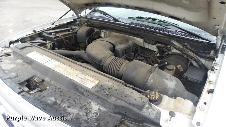 image for item DC5741 1999 Ford F150 SuperCab pickup truck