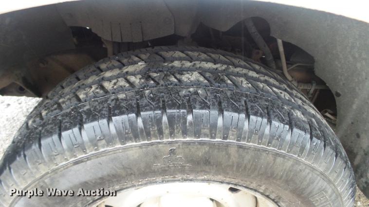 image for item DC5741 1999 Ford F150 SuperCab pickup truck