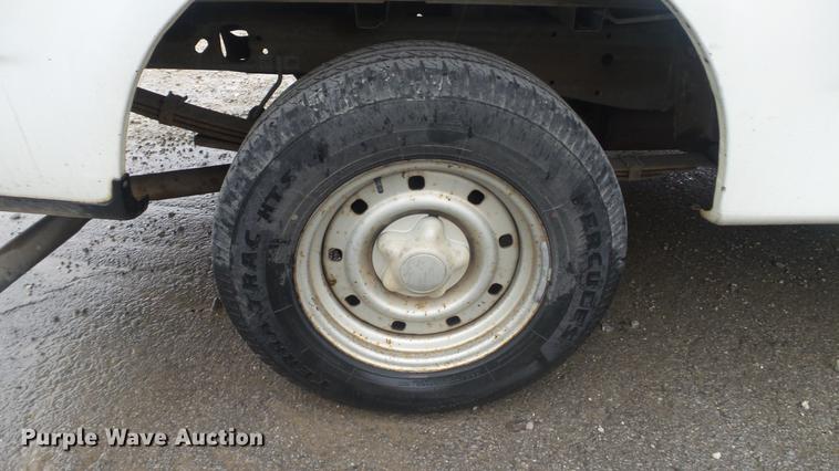 image for item DC5741 1999 Ford F150 SuperCab pickup truck