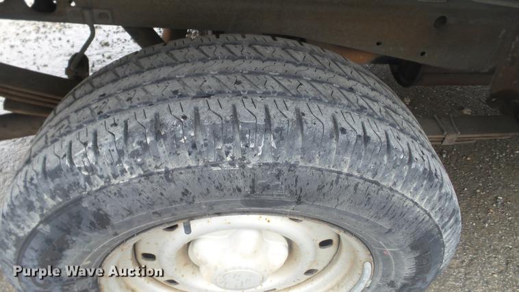 image for item DC5741 1999 Ford F150 SuperCab pickup truck