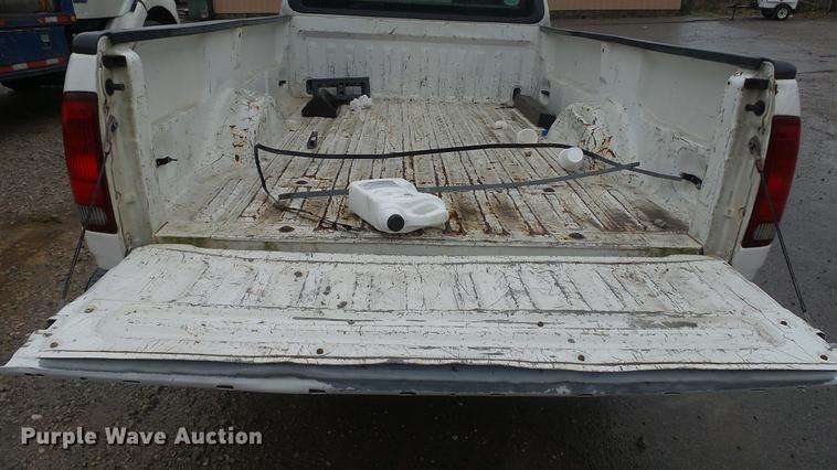 image for item DC5741 1999 Ford F150 SuperCab pickup truck