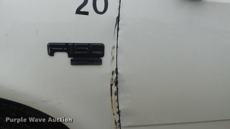 image for item DC5741 1999 Ford F150 SuperCab pickup truck