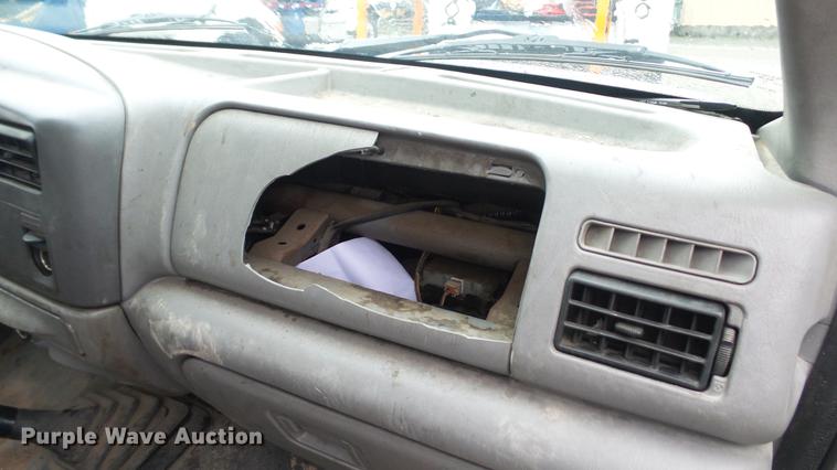 image for item DC5742 2000 Ford F350 Super Duty XL Crew Cab utility bed pickup truck