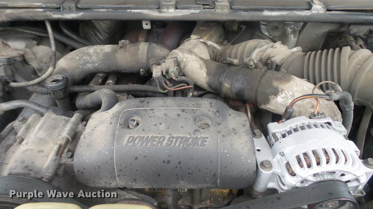 image for item DC5742 2000 Ford F350 Super Duty XL Crew Cab utility bed pickup truck