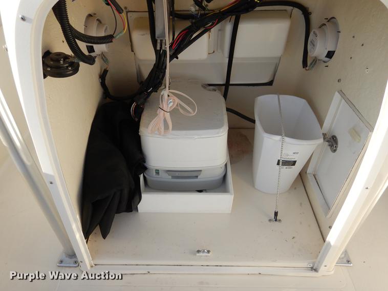 image for item DC5979 2016 Key Largo 2000 WI boat and trailer