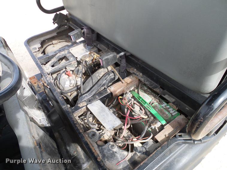 image for item DD1452 2004 Polaris Ranger utility vehicle