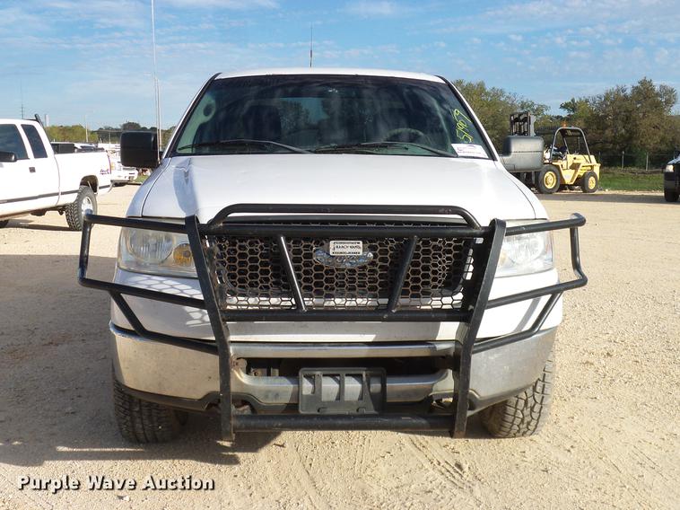 image for item DD1455 2006 Ford F150 pickup truck