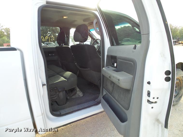 image for item DD1455 2006 Ford F150 pickup truck