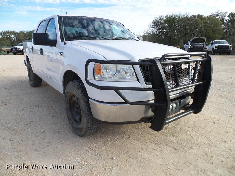 image for item DD1455 2006 Ford F150 pickup truck