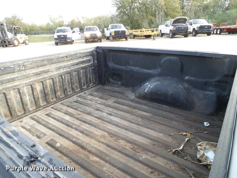 image for item DD1455 2006 Ford F150 pickup truck