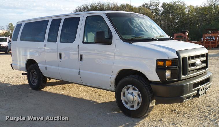 image for item DD1456 2011 Ford E350 Super Duty Extended van