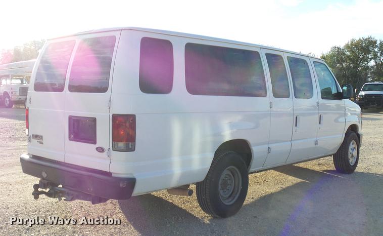 image for item DD1456 2011 Ford E350 Super Duty Extended van
