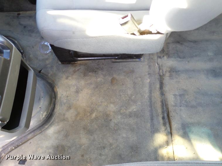 image for item DD1456 2011 Ford E350 Super Duty Extended van