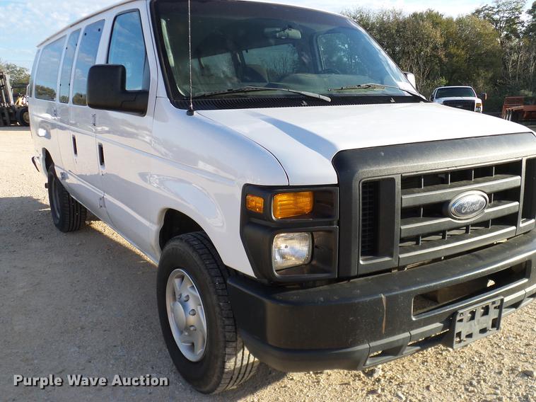 image for item DD1456 2011 Ford E350 Super Duty Extended van