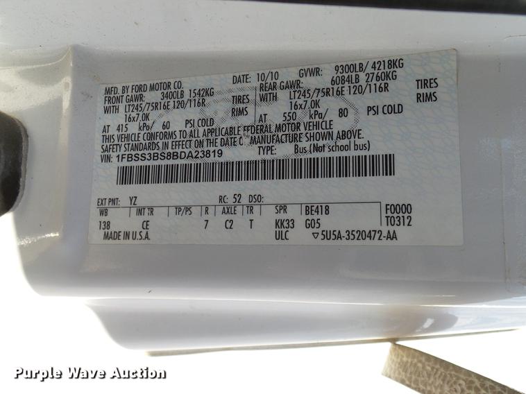 image for item DD1456 2011 Ford E350 Super Duty Extended van