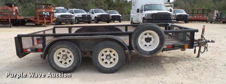 image for item DD1458 2005 Texas Bragg EA12P70 utility trailer