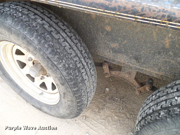 image for item DD1458 2005 Texas Bragg EA12P70 utility trailer