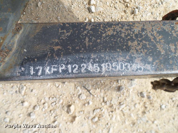 image for item DD1458 2005 Texas Bragg EA12P70 utility trailer