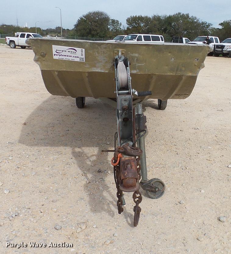 image for item DD1459 1985 Polar Kraft boat