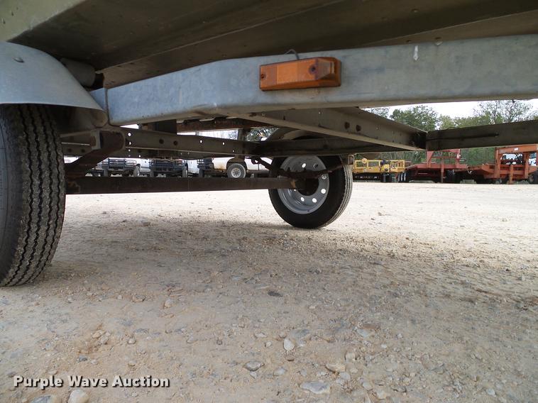 image for item DD1459 1985 Polar Kraft boat