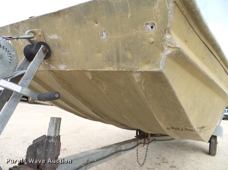 image for item DD1459 1985 Polar Kraft boat