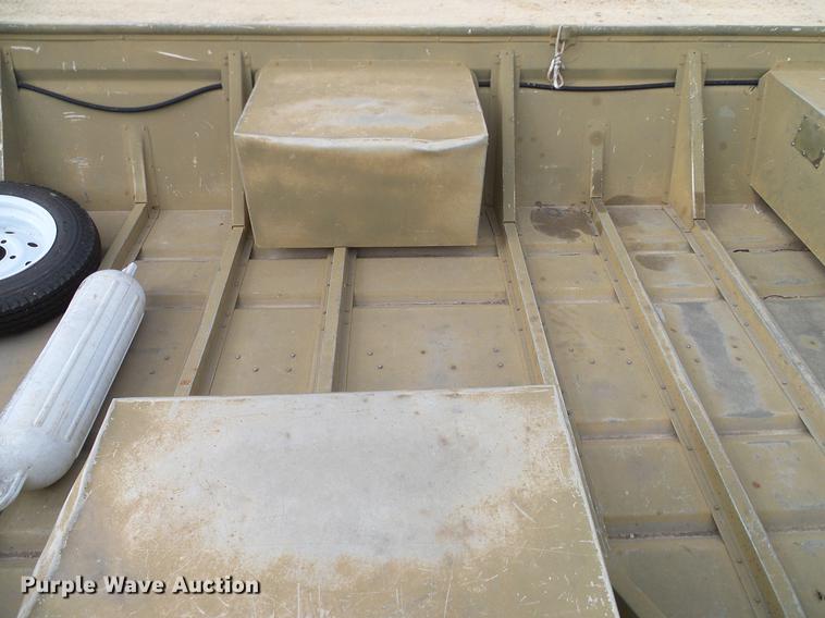 image for item DD1459 1985 Polar Kraft boat