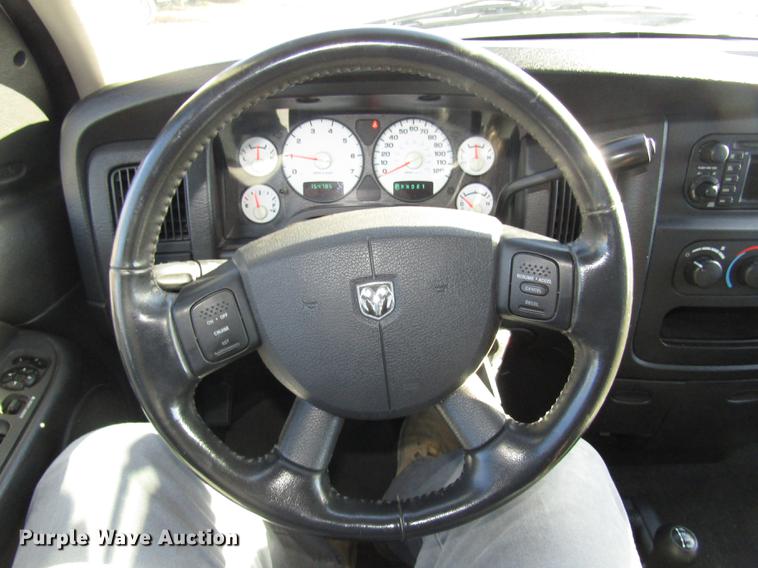 image for item DD2970 2005 Dodge Ram 1500 SLT pickup truck