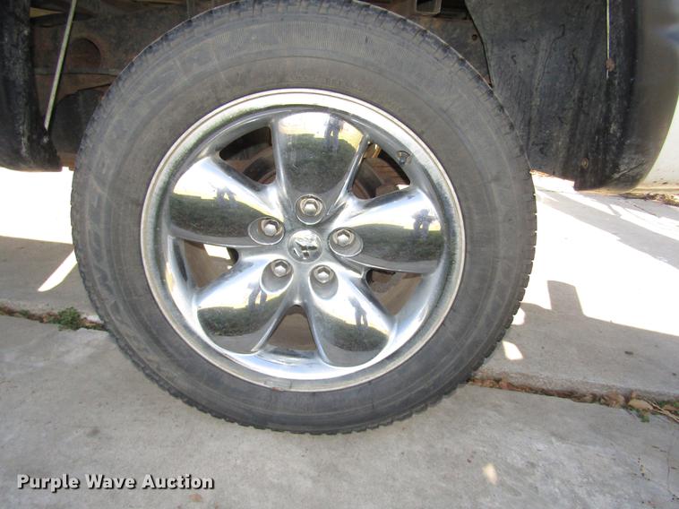 image for item DD2970 2005 Dodge Ram 1500 SLT pickup truck