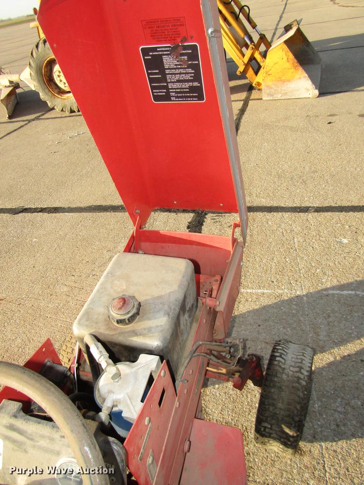 image for item DD2990 Gravely Professional 20-G lawn tractor