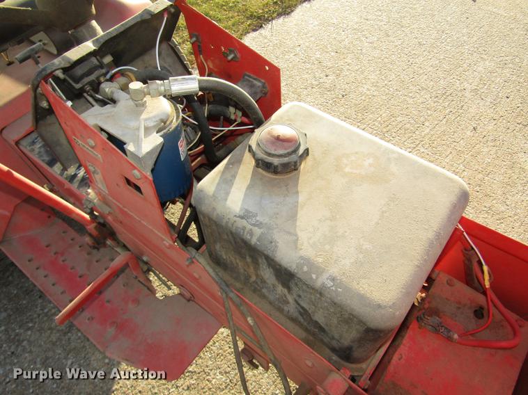 image for item DD2990 Gravely Professional 20-G lawn tractor