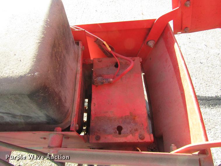 image for item DD2990 Gravely Professional 20-G lawn tractor