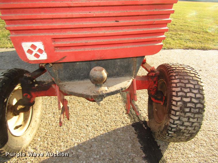 image for item DD2990 Gravely Professional 20-G lawn tractor